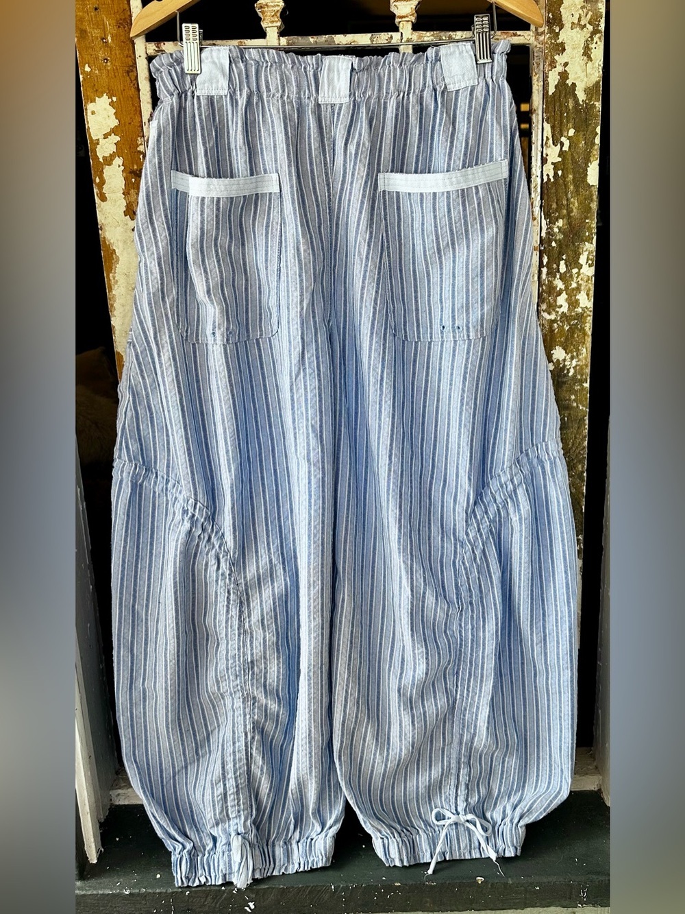 Blue Velvet Breana White Blue Striped Balloon Cargo Pants Boho Coastal Parachute - Picture 10 of 12
